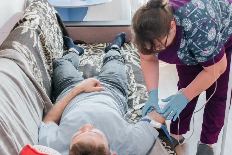 Срочный вывод из запоя в Кызыле: быстро, недорого
