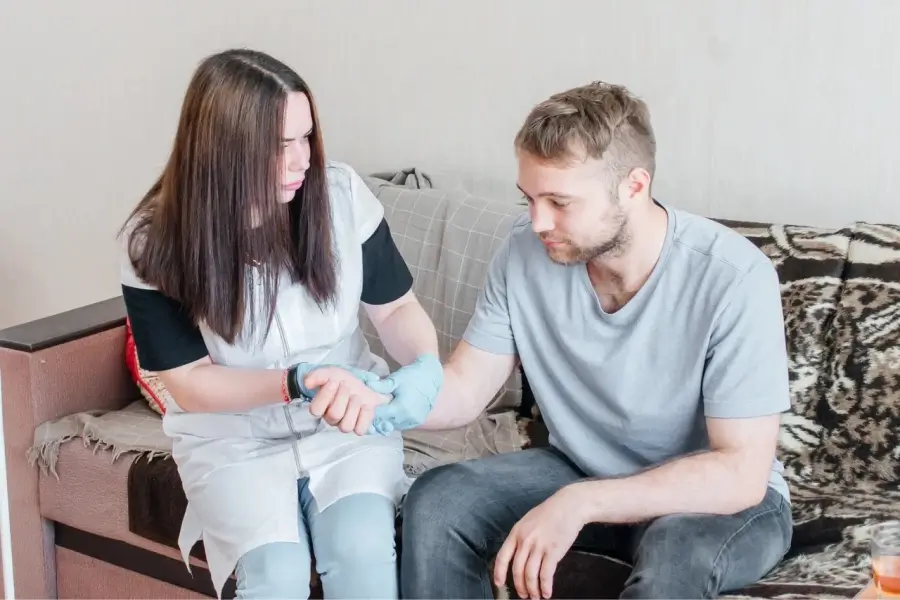 Нарколог на дом в Кызыле: быстро, недорого